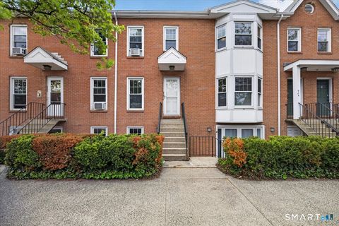 Photo of 902 State Street #2, New Haven, CT 06511 (MLS # 24171942)