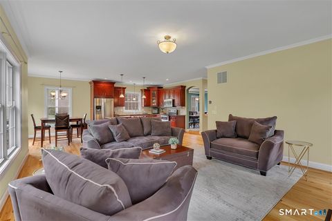 Tiny photo for 17 Birmingham Circle, Farmington, CT 06085 (MLS # 24157104)