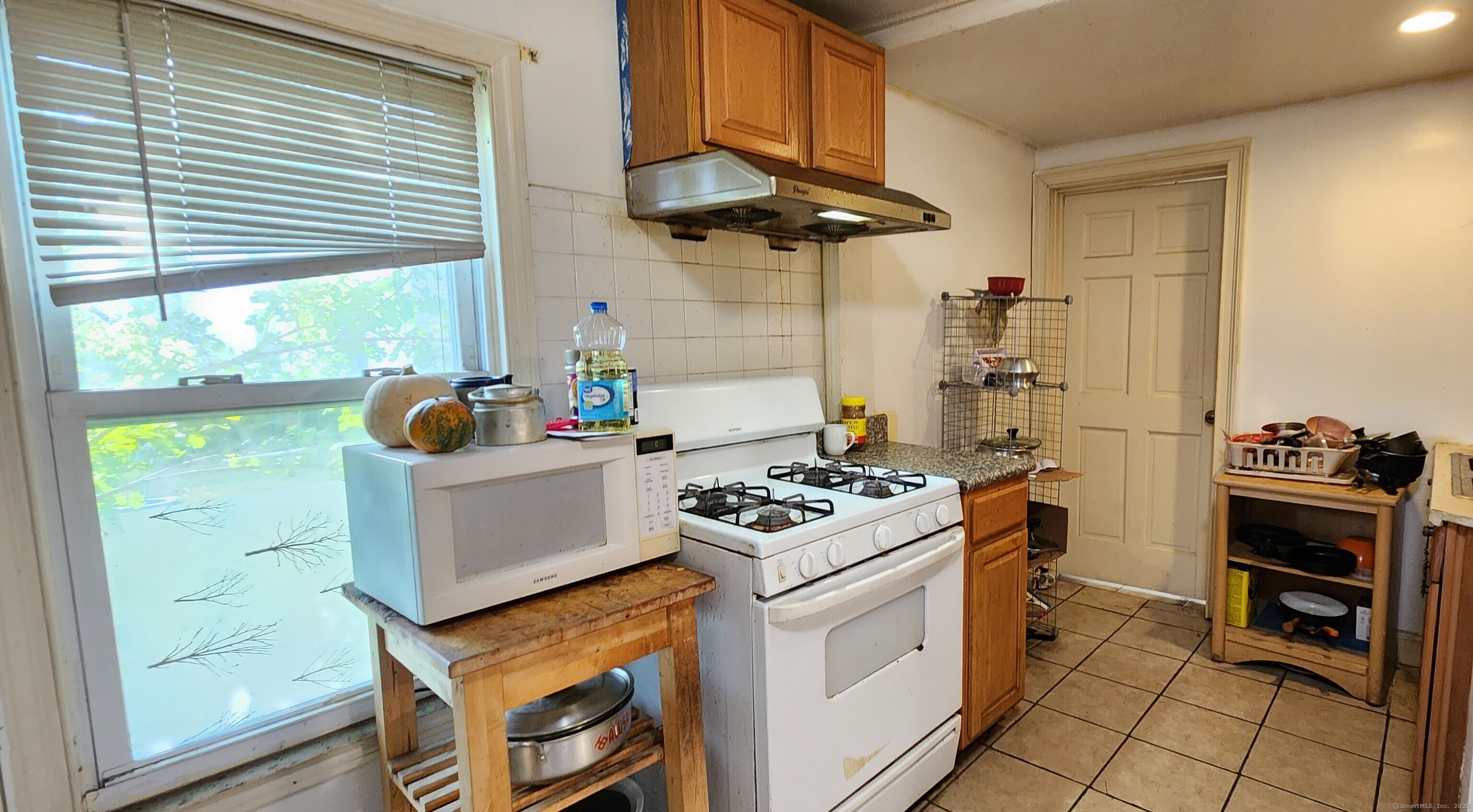 75 Clifton Street, West Haven, Connecticut image 6
