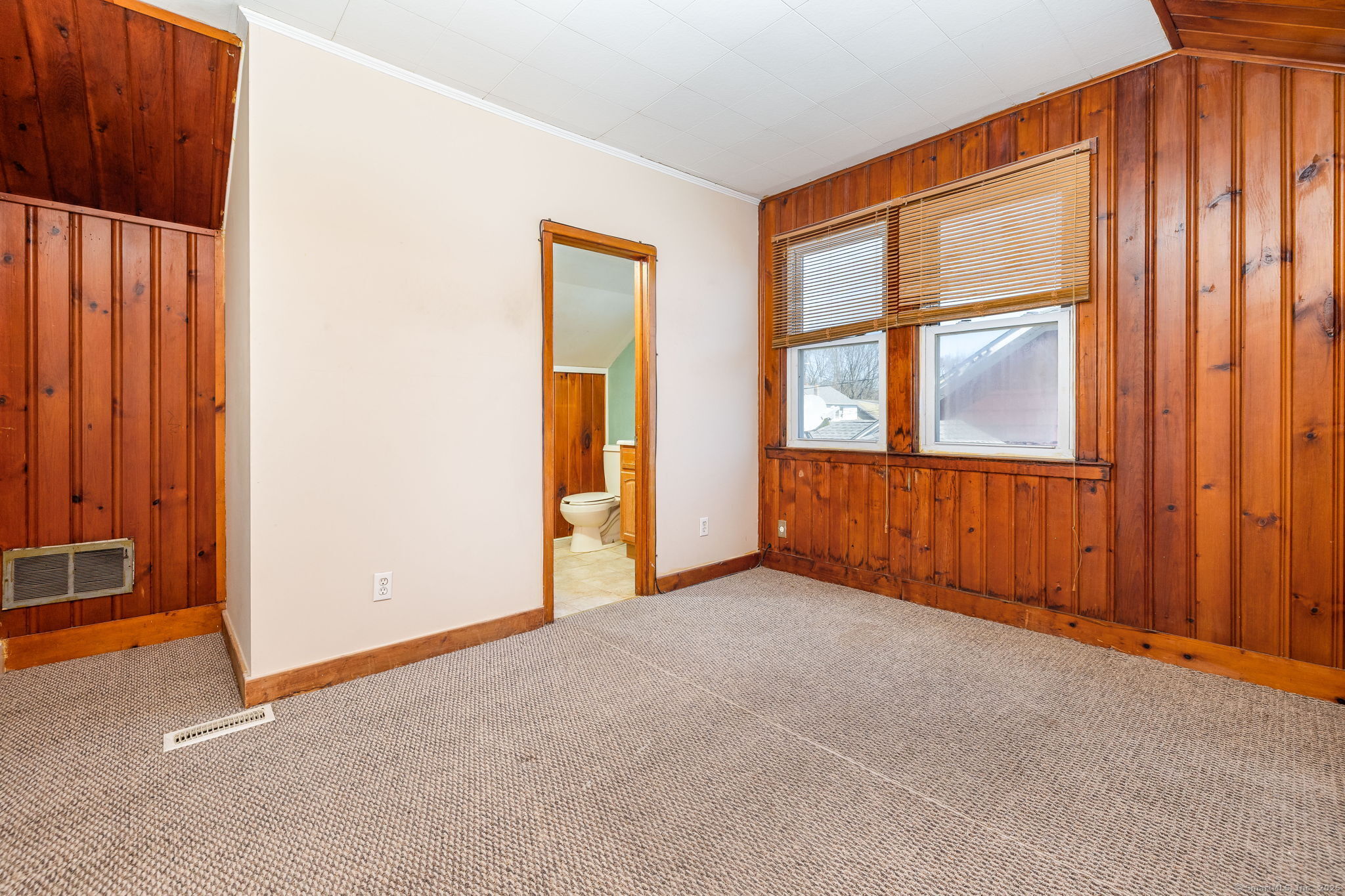 28 Tuttle Place, East Haven, Connecticut image 24