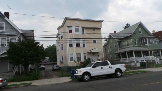 Property for Sale at 245 Clinton Avenue, Bridgeport, Connecticut - Bedrooms: 9 
Bathrooms: 6 
Rooms: 21  - $899,900