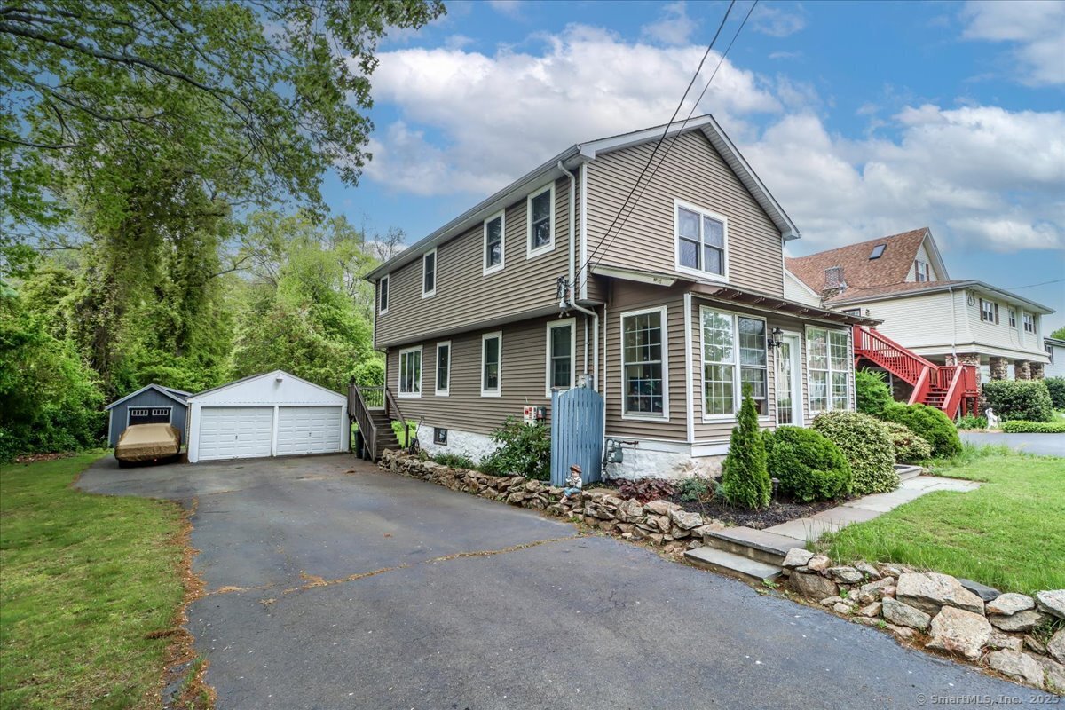 37 a/k/a 27 Oregon Avenue