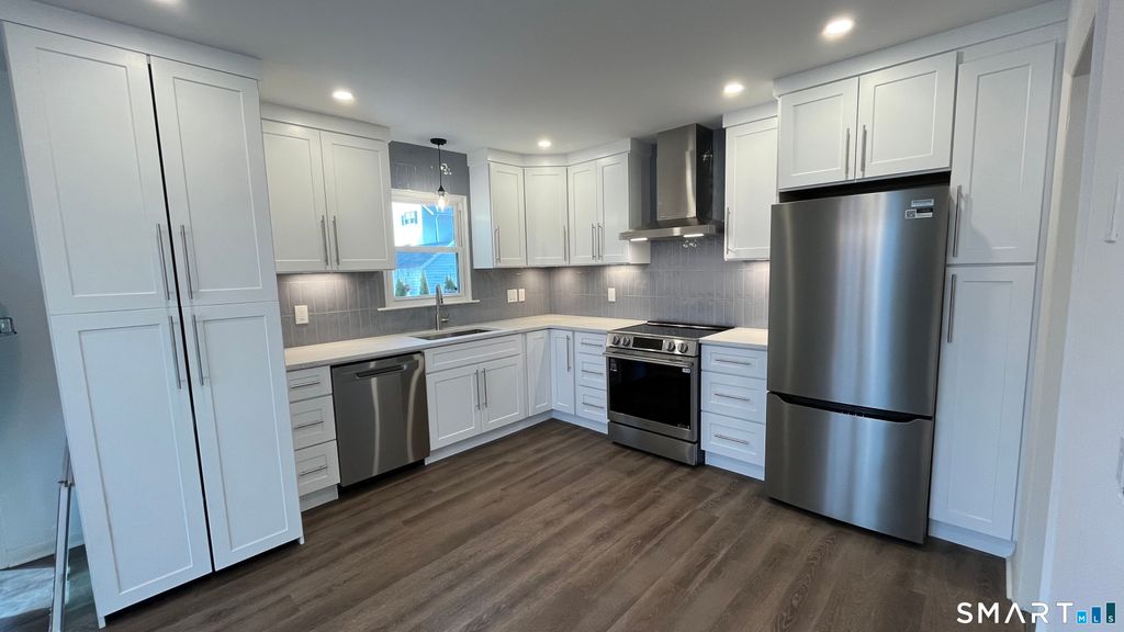 Photo of 34 Keith Street #2, Stamford, CT 06902 (MLS # 24159441)