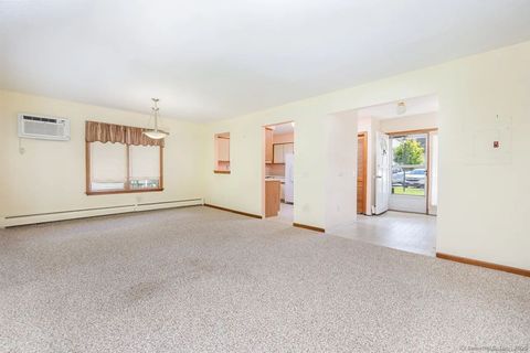 Tiny photo for 46 Millbrook Court #46, Newington, CT 06111 (MLS # 24137485)