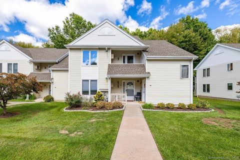 Photo of 46 Millbrook Court #46, Newington, CT 06111 (MLS # 24137485)