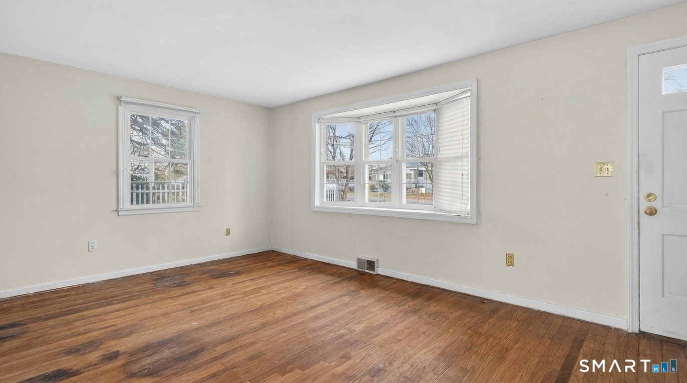 98 Oregon Avenue South