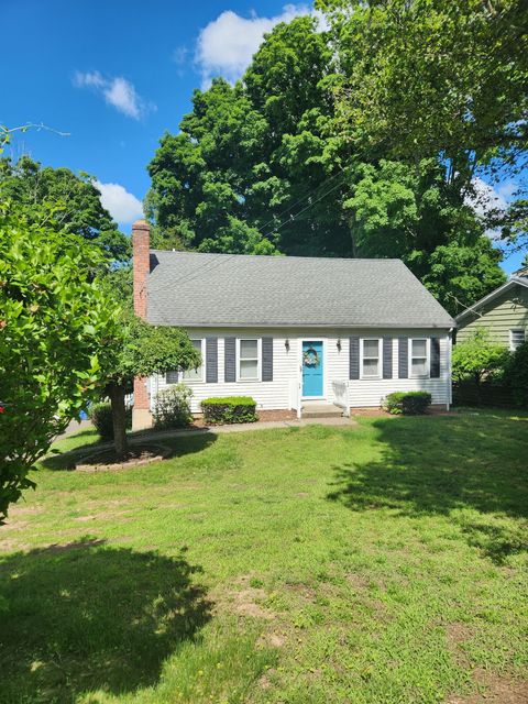 Single Family Residence in Southington CT 490 West Street.jpg