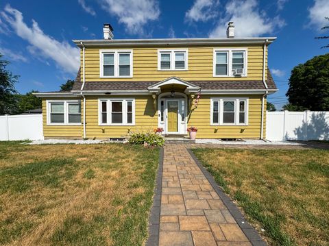 1589 Main Street East Hartford CT 06108