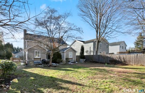 Tiny photo for 30 Osborne Place, Fairfield, CT 06890 (MLS # 24151438)