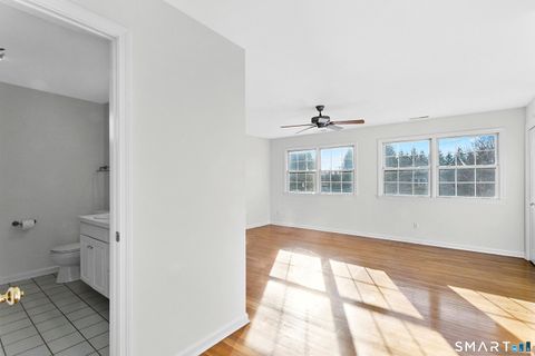 Tiny photo for 30 Osborne Place, Fairfield, CT 06890 (MLS # 24151438)