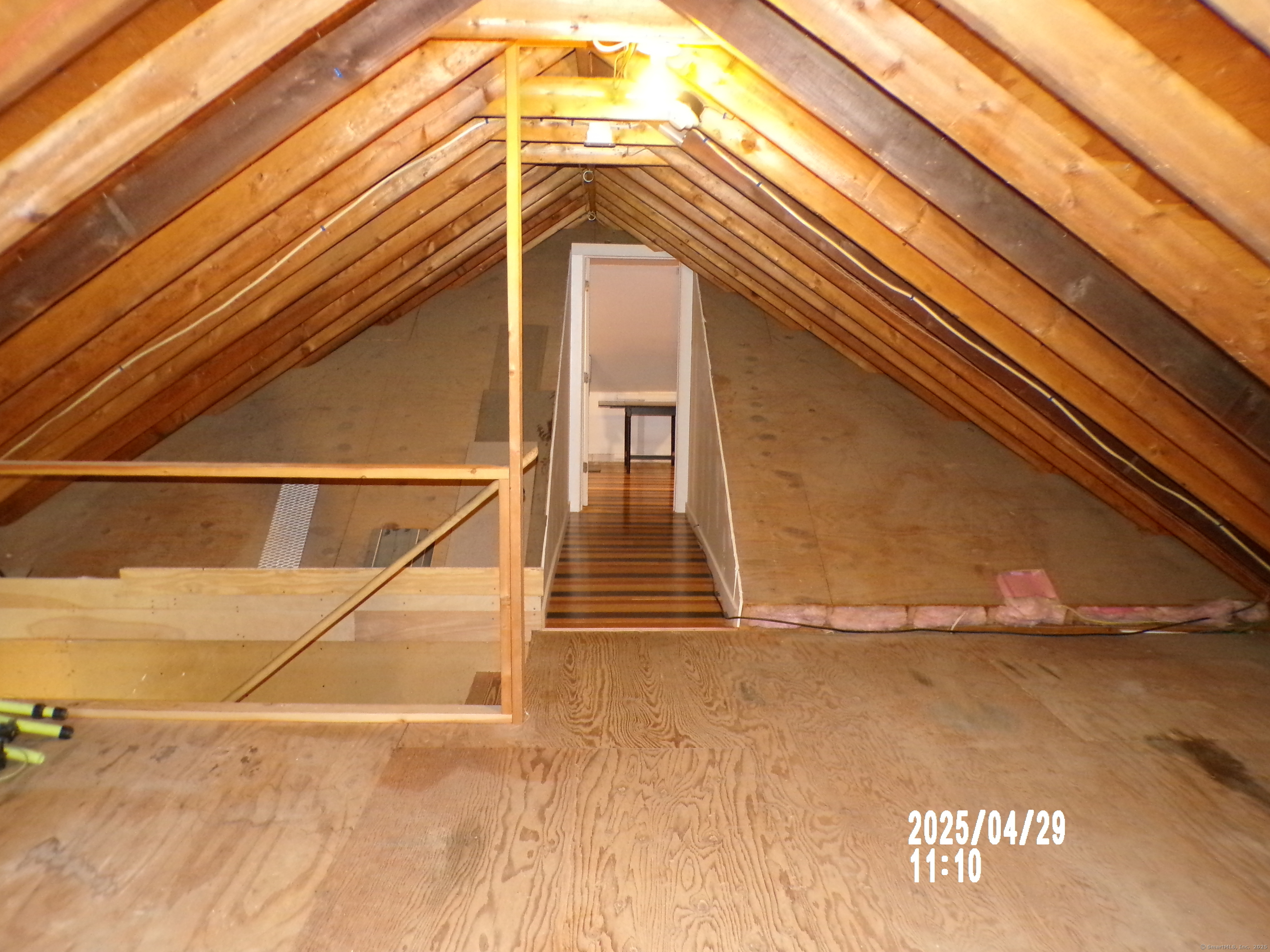 Meriden, Connecticut 06451, United States, ,Residential,Pending,119275