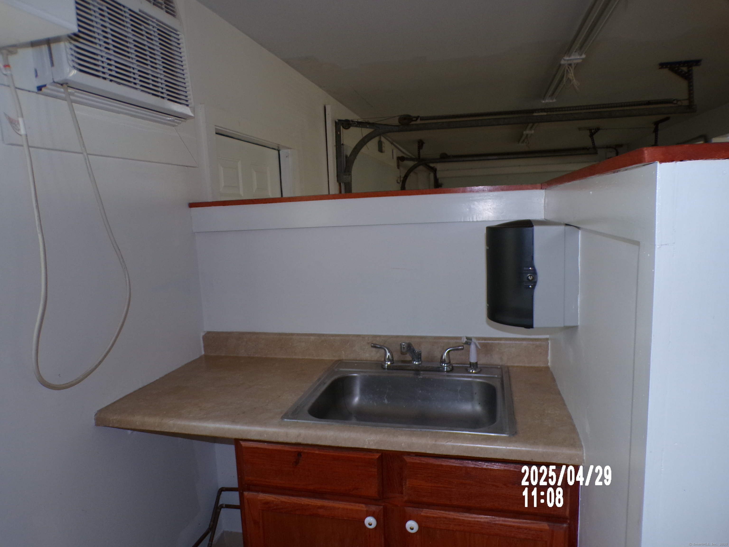 Meriden, Connecticut 06451, United States, ,Residential,Pending,119275