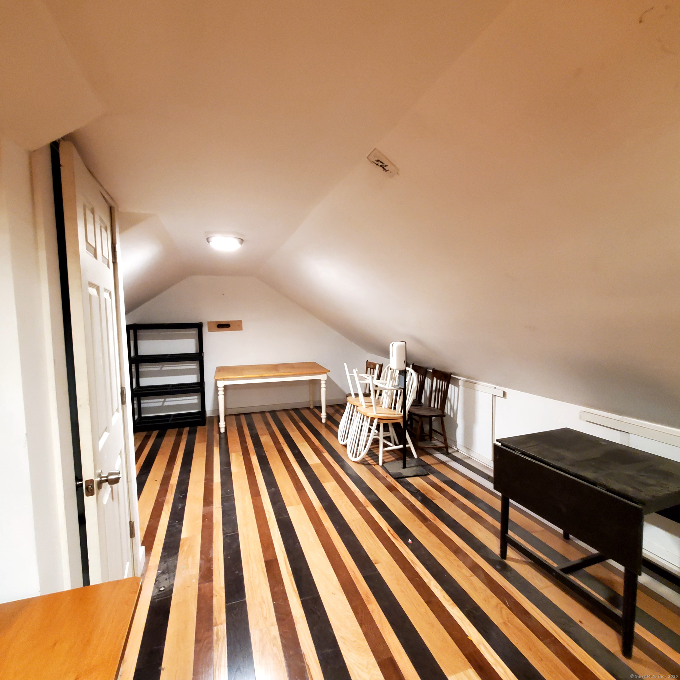 Meriden, Connecticut 06451, United States, ,Residential,Pending,119275