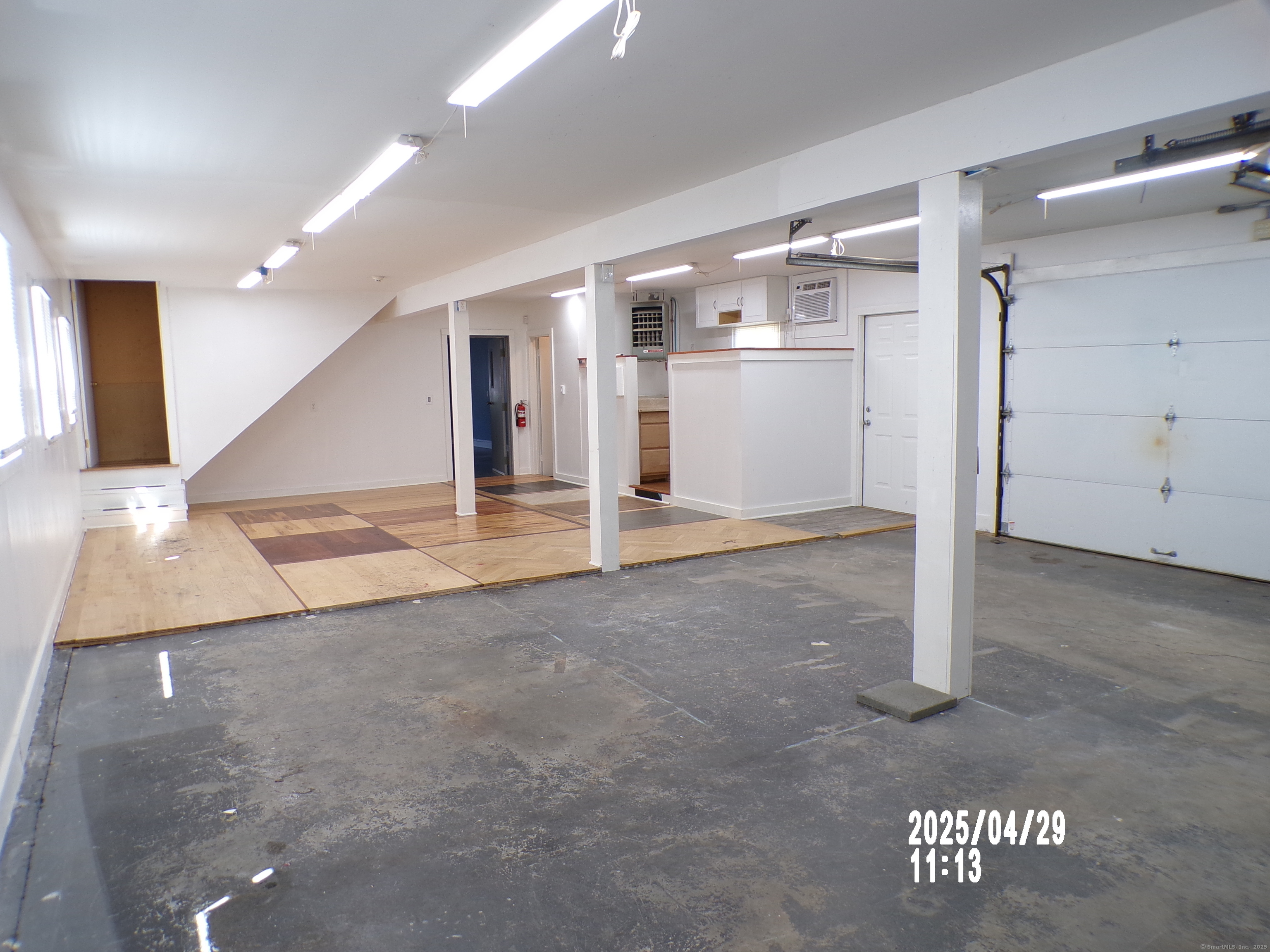 Meriden, Connecticut 06451, United States, ,Residential,Pending,119275