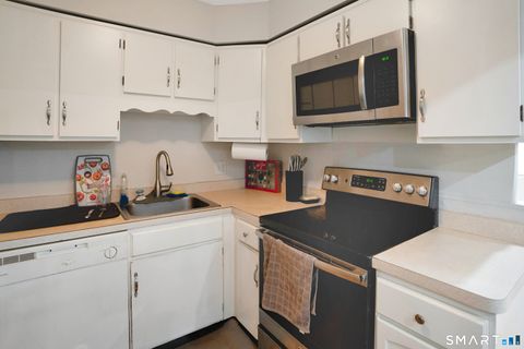 Tiny photo for 333 Vincellette Street #23, Bridgeport, CT 06606 (MLS # 24165930)