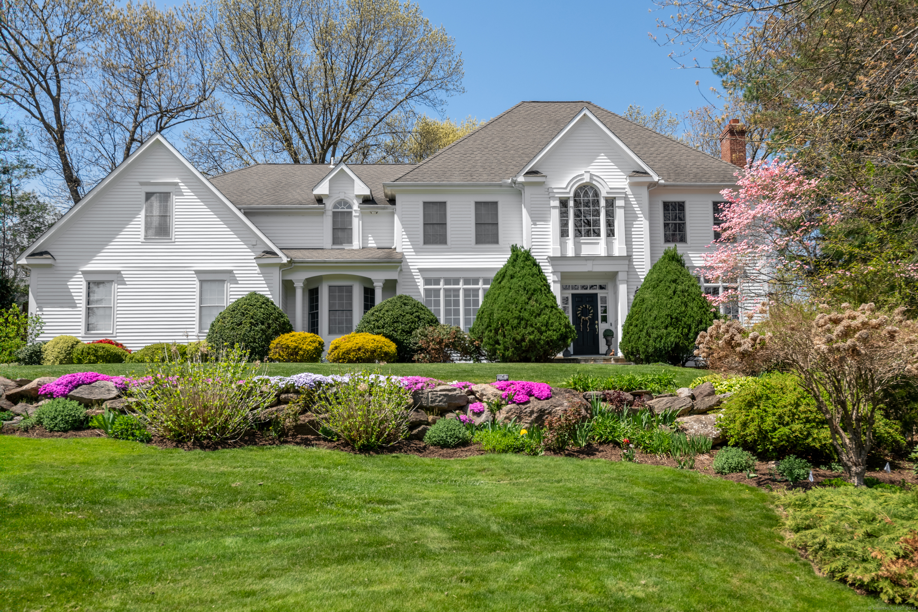 Property for Sale at 59 Leigh Gate Road, Glastonbury, Connecticut - Bedrooms: 5 
Bathrooms: 5 
Rooms: 10  - $1,150,000
