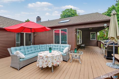 Tiny photo for 10 Paulina Place, Trumbull, CT 06611 (MLS # 24190485)