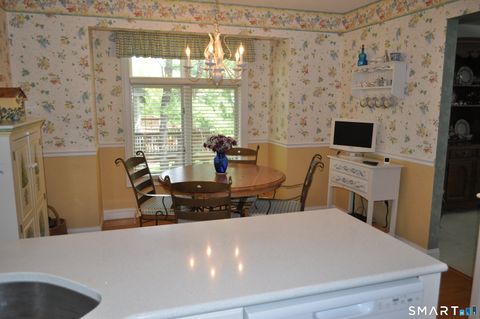 Tiny photo for 9 Centerbrook Court #9, Avon, CT 06001 (MLS # 24173994)