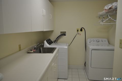 Tiny photo for 9 Centerbrook Court #9, Avon, CT 06001 (MLS # 24173994)