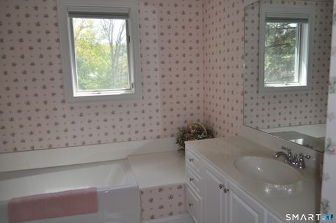Tiny photo for 9 Centerbrook Court #9, Avon, CT 06001 (MLS # 24173994)