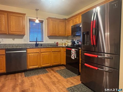 Tiny photo for 162 Thistle Pond Drive #162, Bloomfield, CT 06002 (MLS # 24151340)