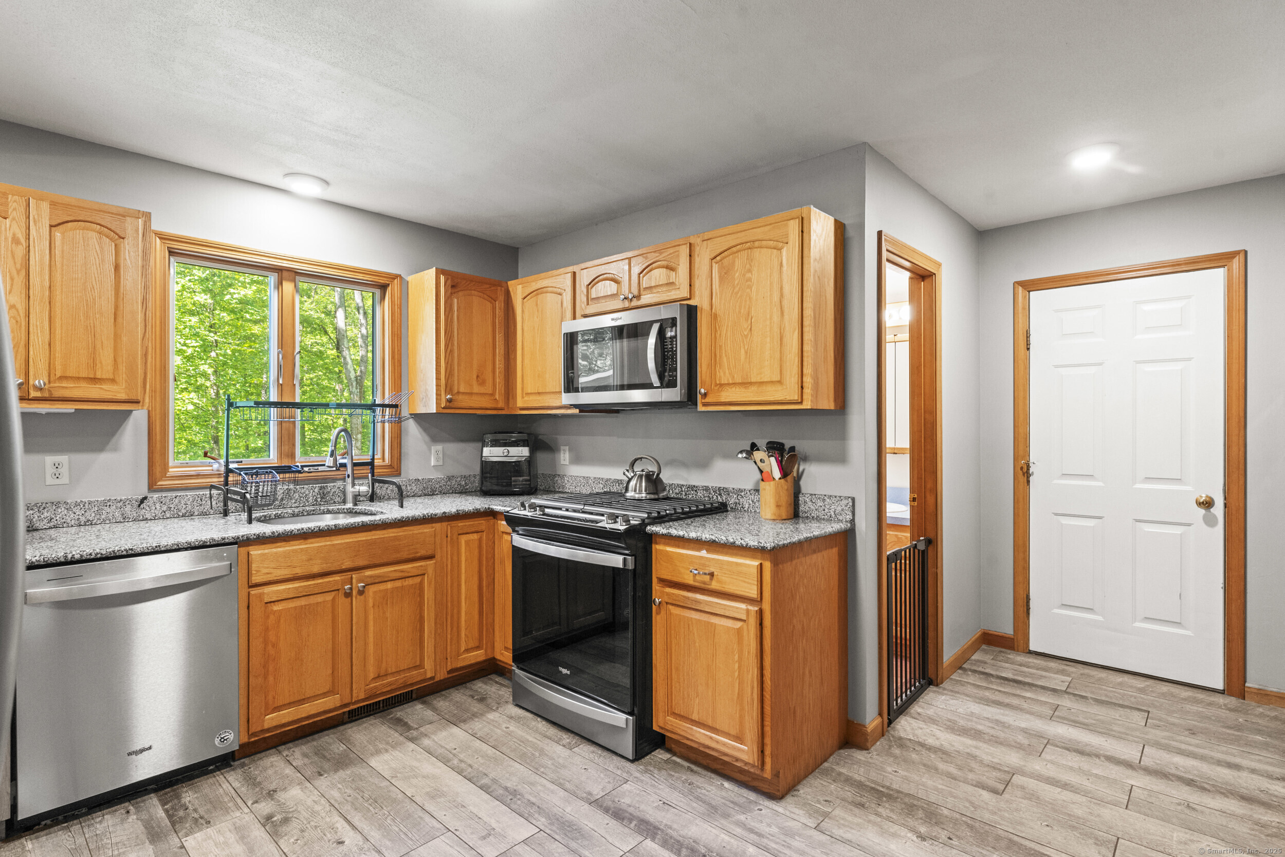 74R Green Lane, Durham, Connecticut image 10