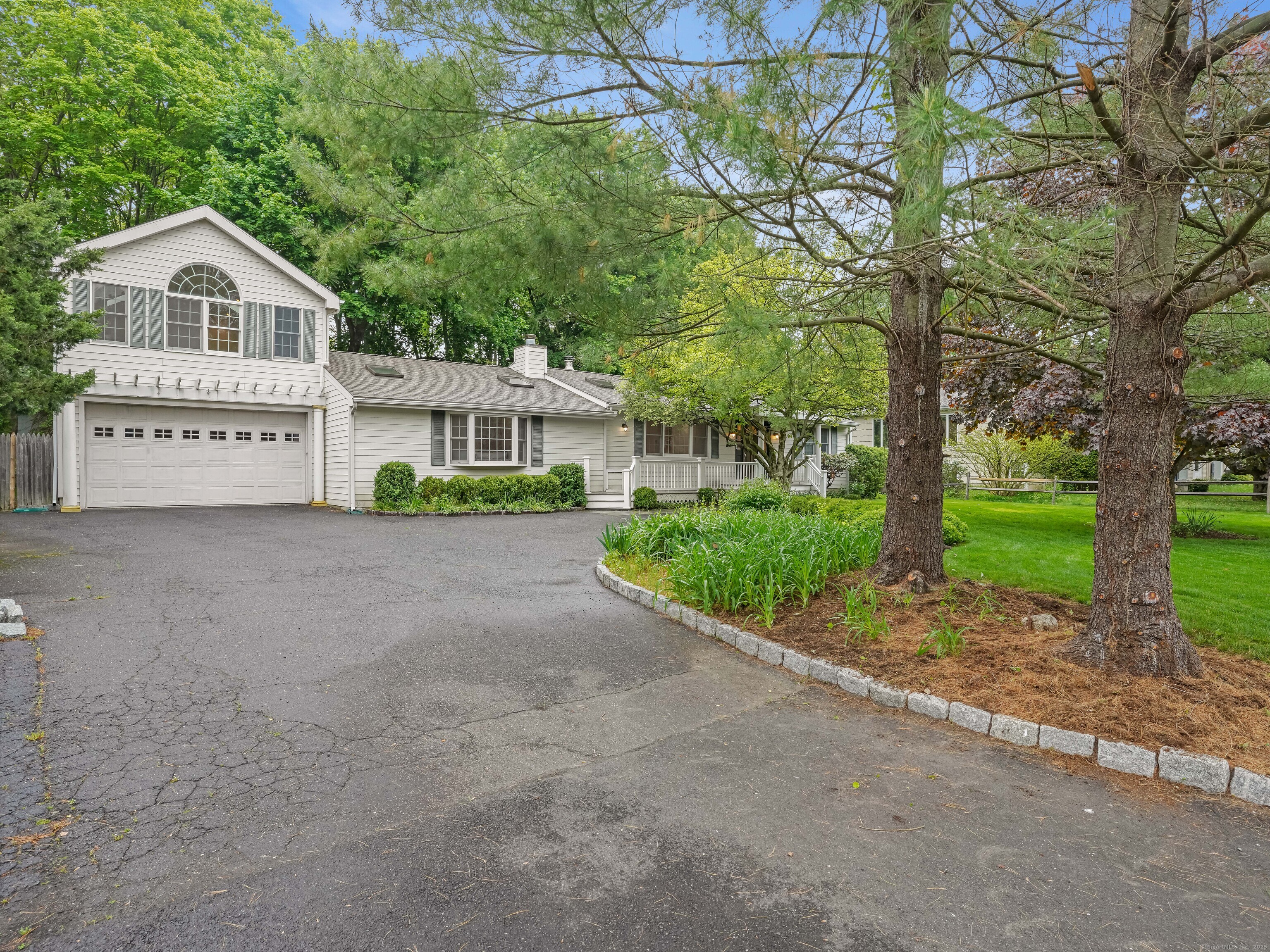 8 Argentine Way, Norwalk, Connecticut image 2