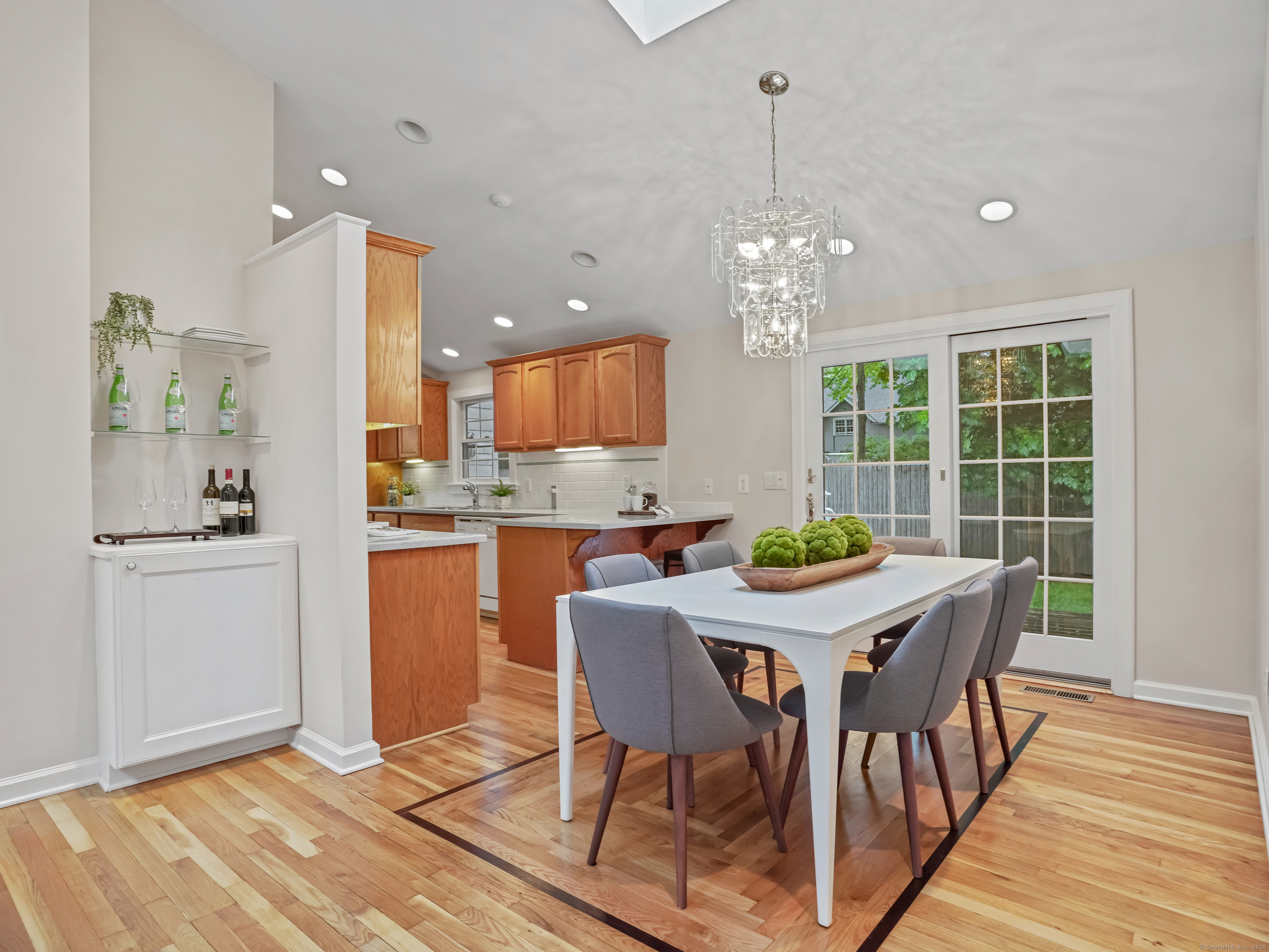 8 Argentine Way, Norwalk, Connecticut image 14