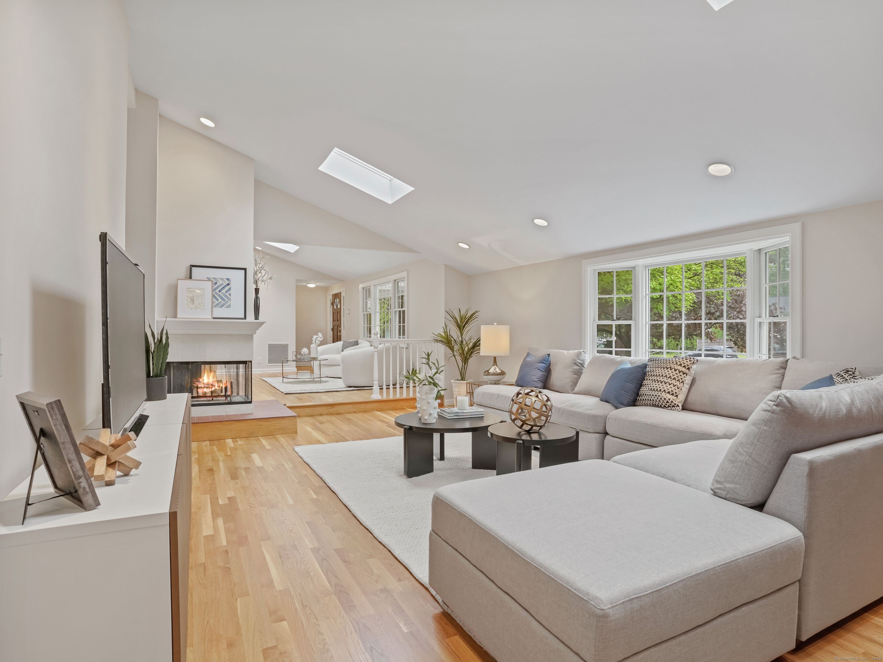 8 Argentine Way, Norwalk, Connecticut image 12
