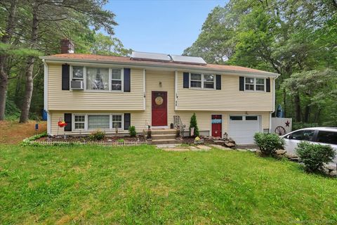 25 Ridgewood Road Willington CT 06279