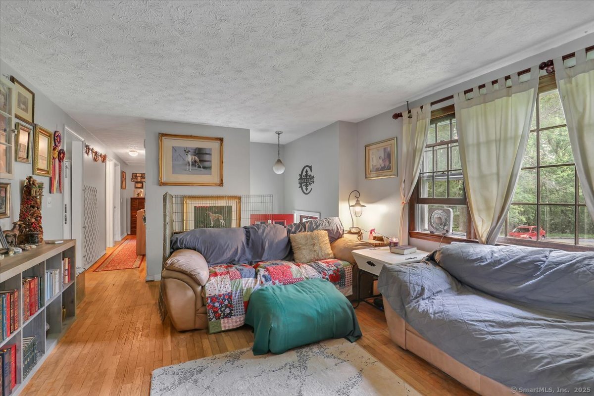 25 Ridgewood Road