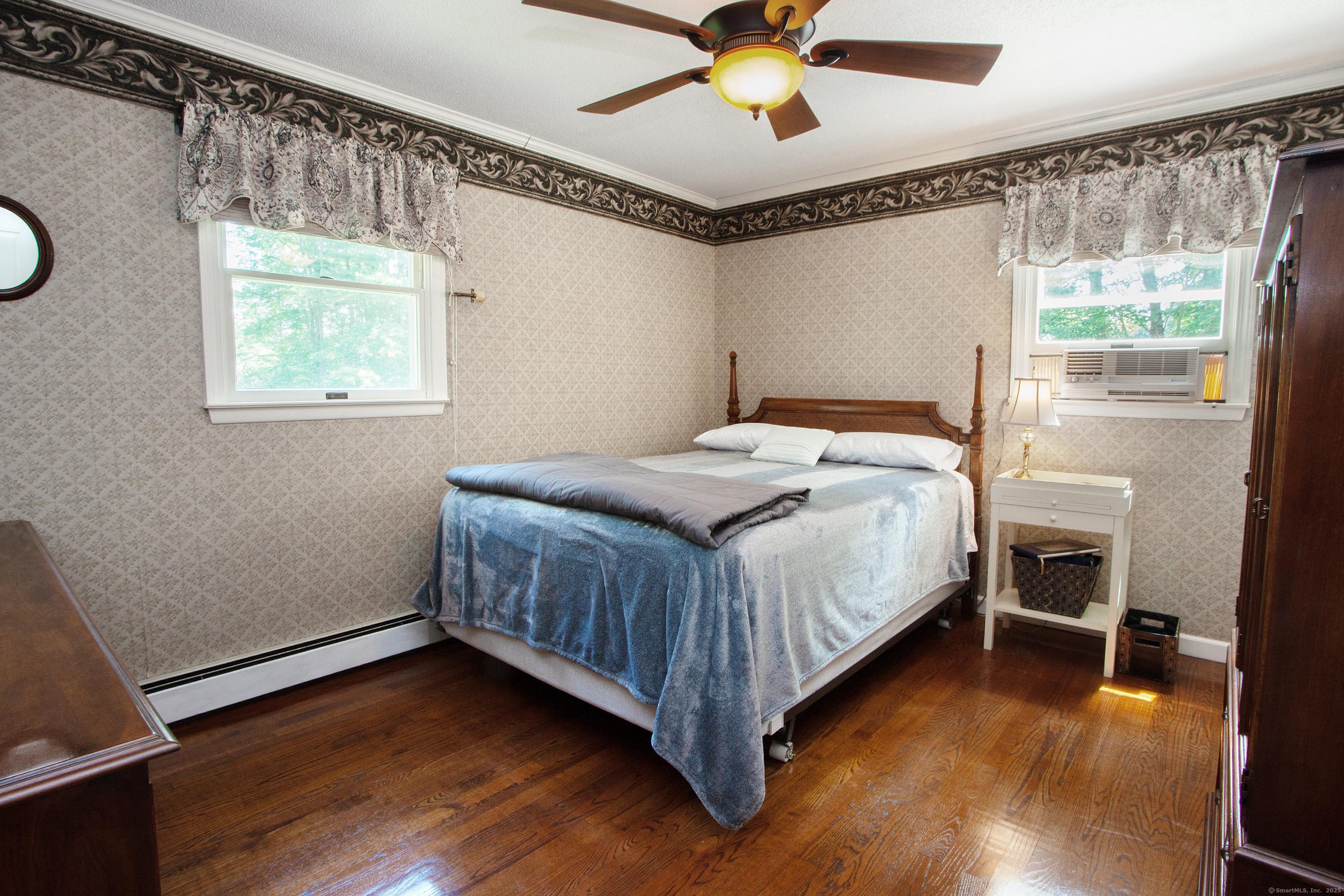 Granby, Connecticut 06035, United States, 3 Bedrooms Bedrooms, ,1 BathroomBathrooms,Residential,Pending,175388