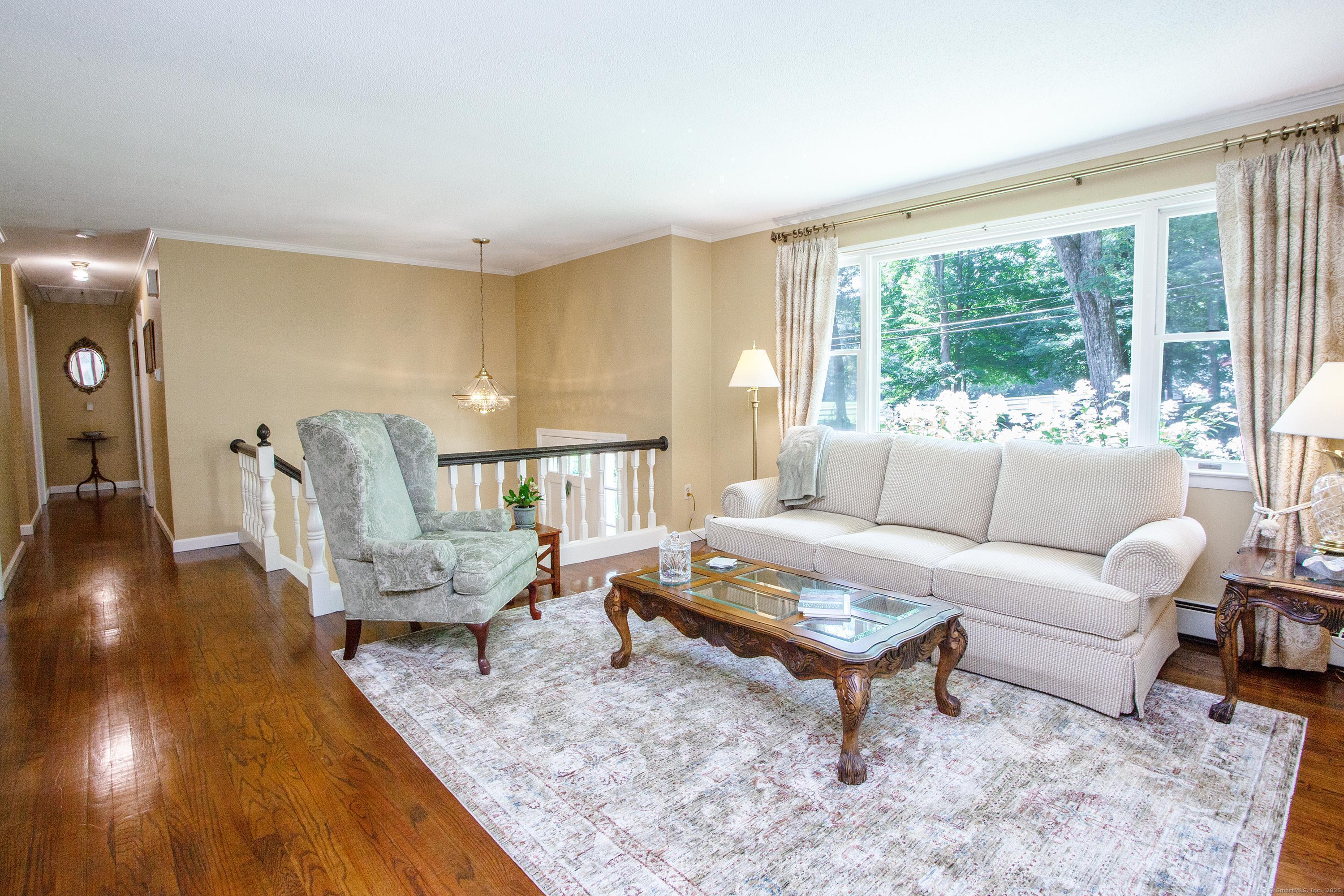 Granby, Connecticut 06035, United States, 3 Bedrooms Bedrooms, ,1 BathroomBathrooms,Residential,Pending,175388