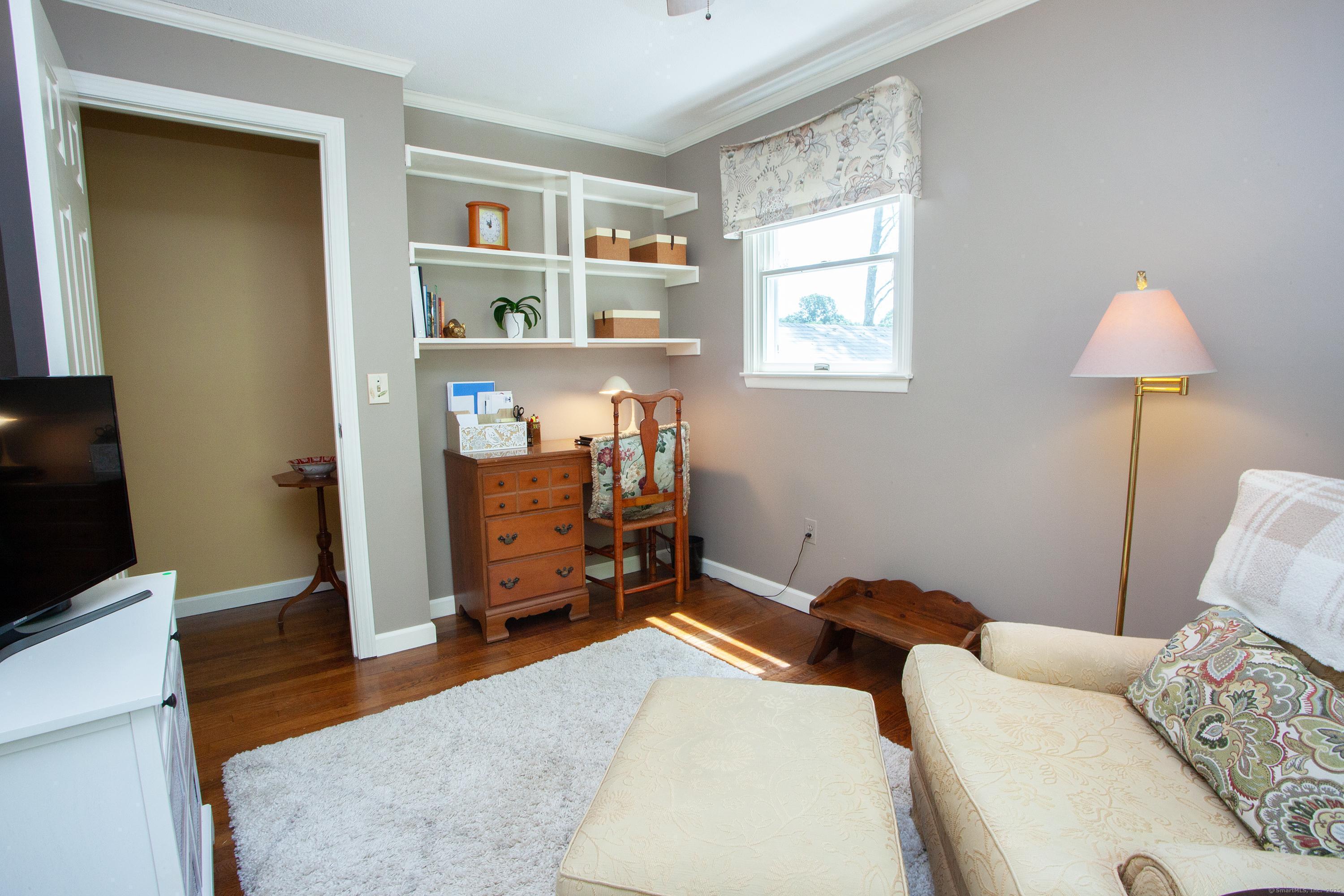 Granby, Connecticut 06035, United States, 3 Bedrooms Bedrooms, ,1 BathroomBathrooms,Residential,Pending,175388