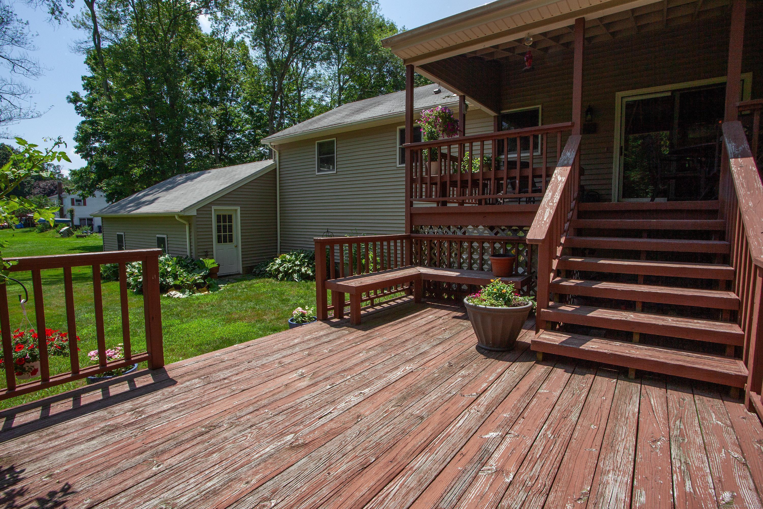 Granby, Connecticut 06035, United States, 3 Bedrooms Bedrooms, ,1 BathroomBathrooms,Residential,Pending,175388