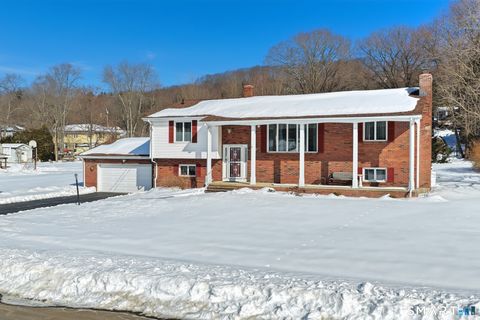 Tiny photo for 90 Rolling Ridge Road, Hamden, CT 06518 (MLS # 24152988)