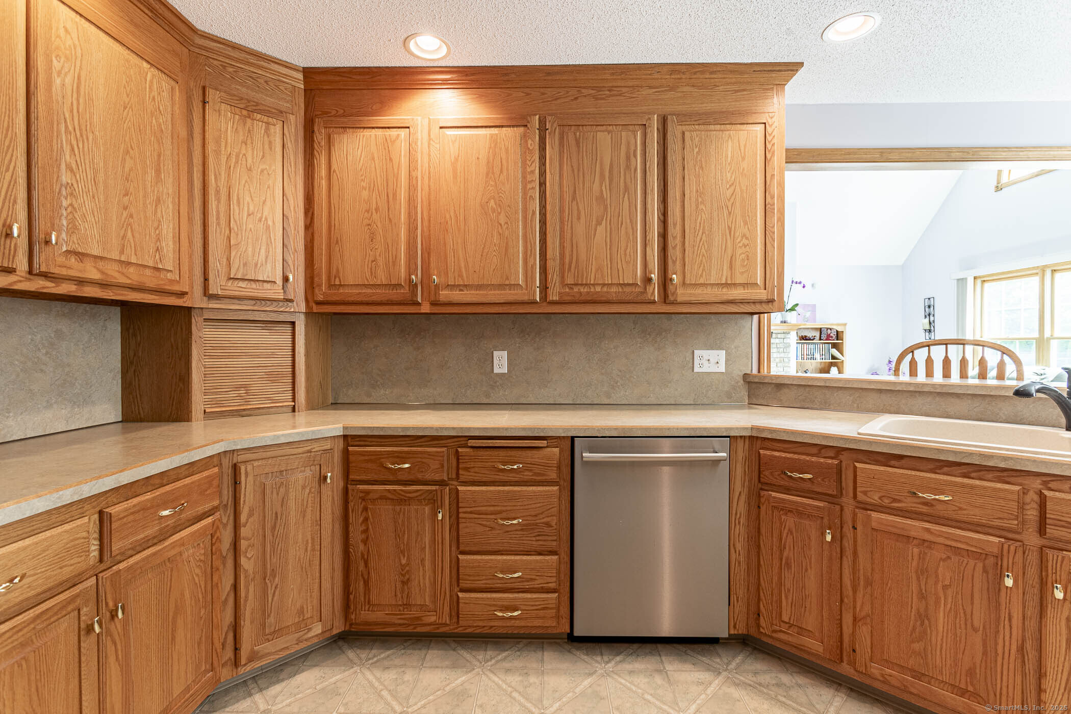 45 Gilbert Lane, South Windsor, Connecticut image 10