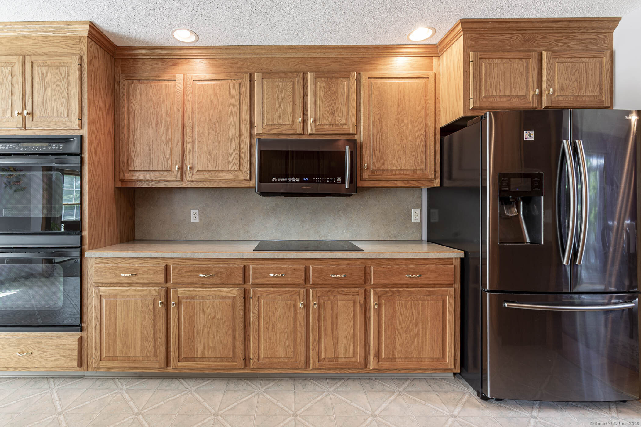 45 Gilbert Lane, South Windsor, Connecticut image 12