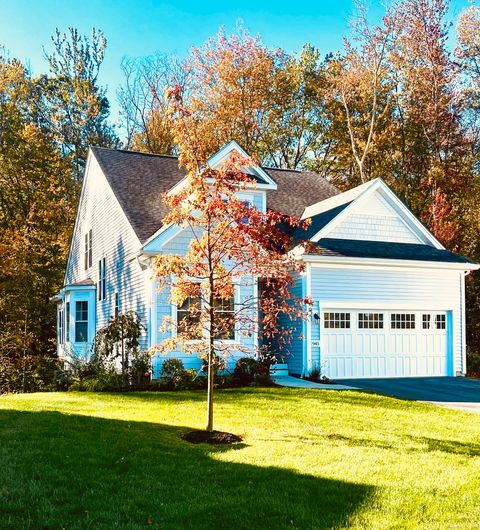 945 Mackenzie Lane 945 Oxford CT 06478