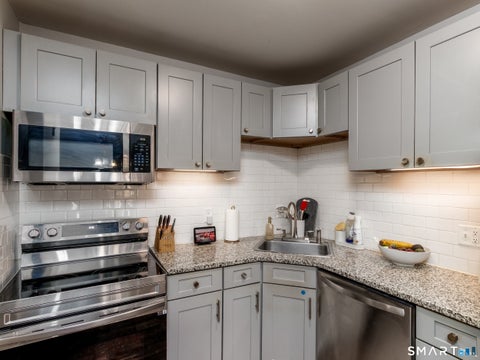 Tiny photo for 153 Bull Hill Lane #S9, West Haven, CT 06516 (MLS # 24216674)