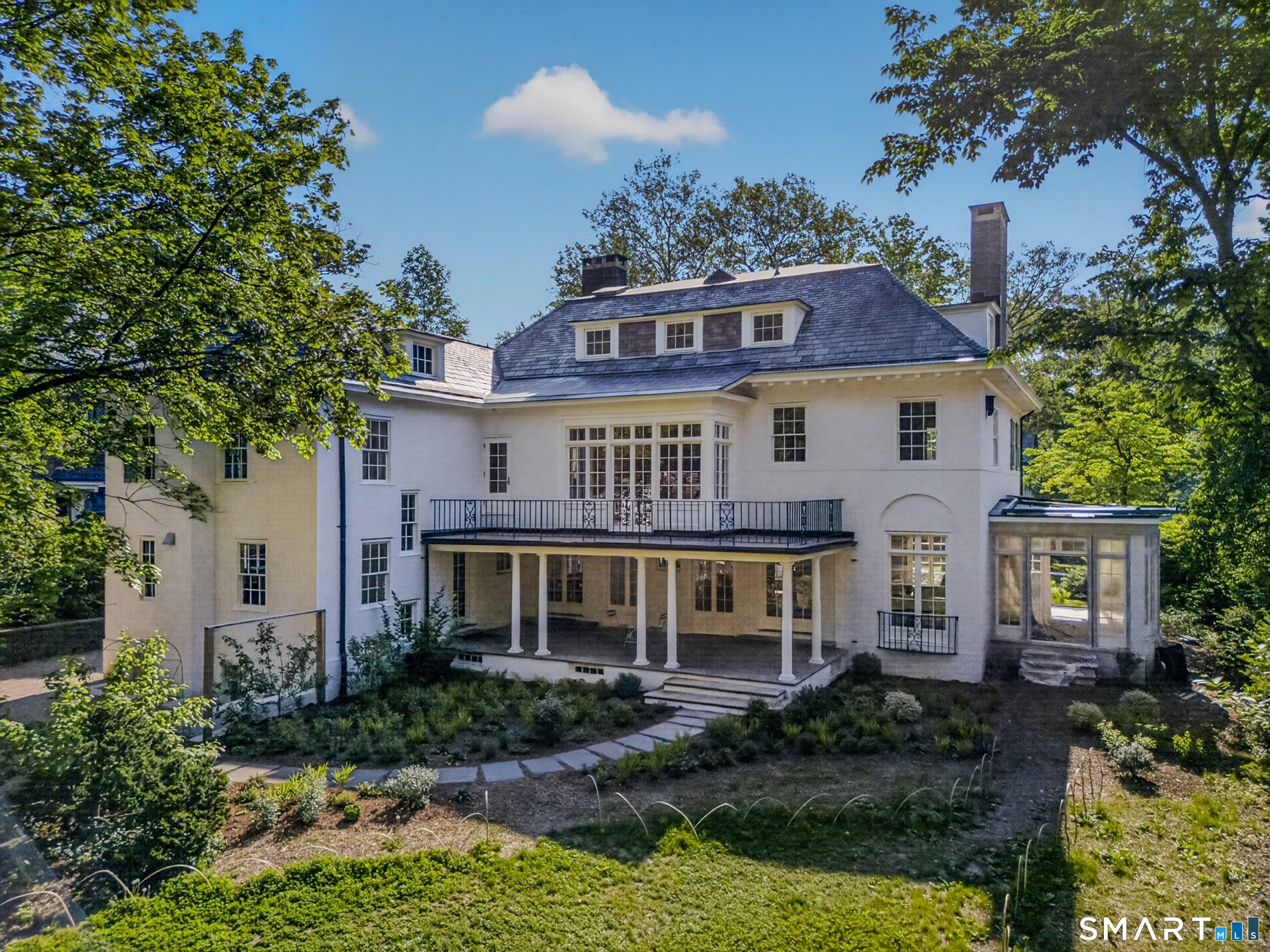 376 Saint Ronan Street