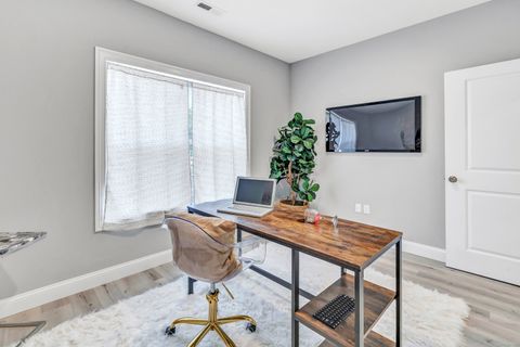 Tiny photo for 303 Bridgeport Avenue #205, Shelton, CT 06484 (MLS # 24143411)