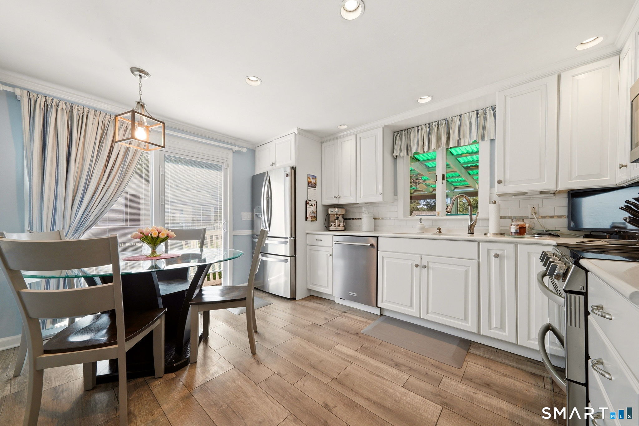 61 Scribner Avenue
