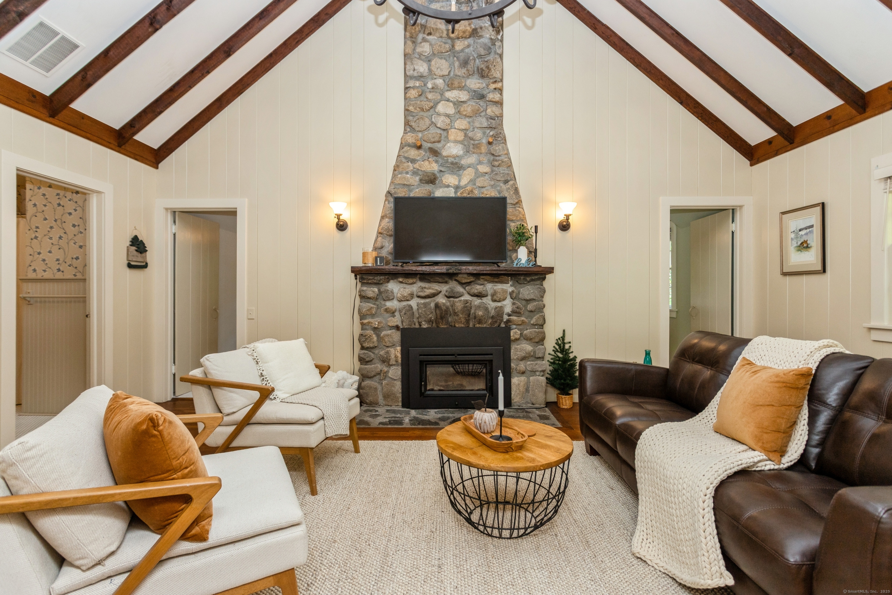 14 Cedar Lane
