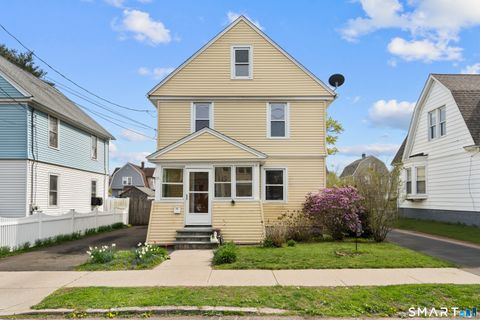 Photo of 38 Walnut Street, West Haven, CT 06516 (MLS # 24171097)
