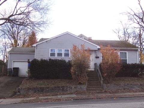 A home in New London