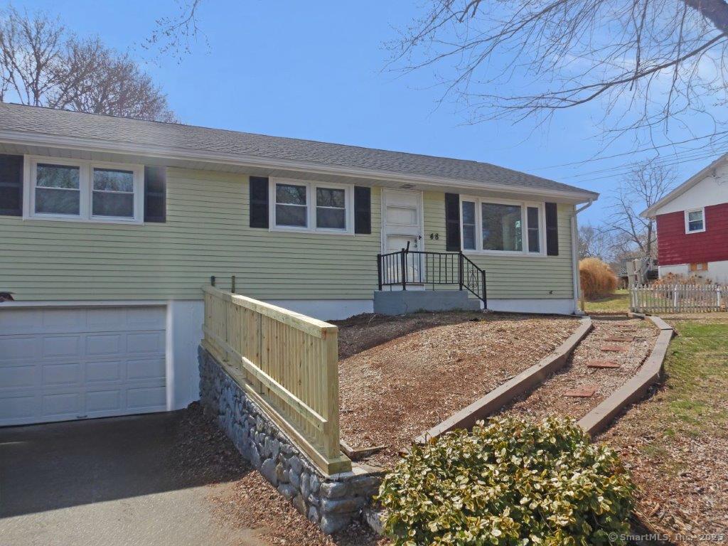 48 W Vine Street, Stonington, Connecticut image 2