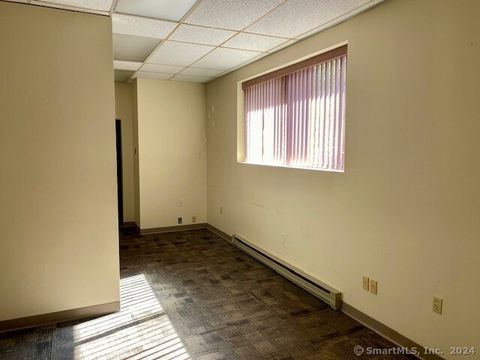 Tiny photo for 10 Broadway, Hamden, CT 06518 (MLS # 24133597)