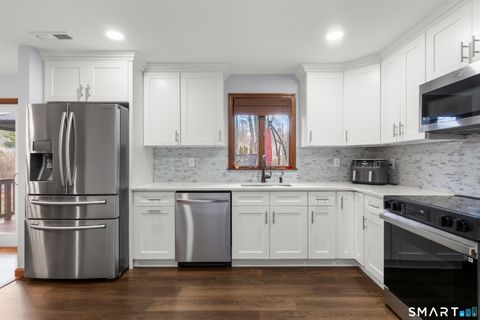 Tiny photo for 450 Emerald Place, Stratford, CT 06615 (MLS # 24164772)