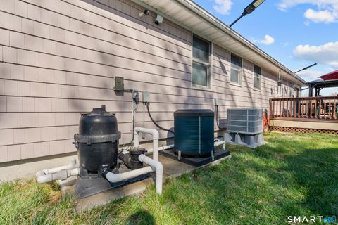 Tiny photo for 450 Emerald Place, Stratford, CT 06615 (MLS # 24164772)